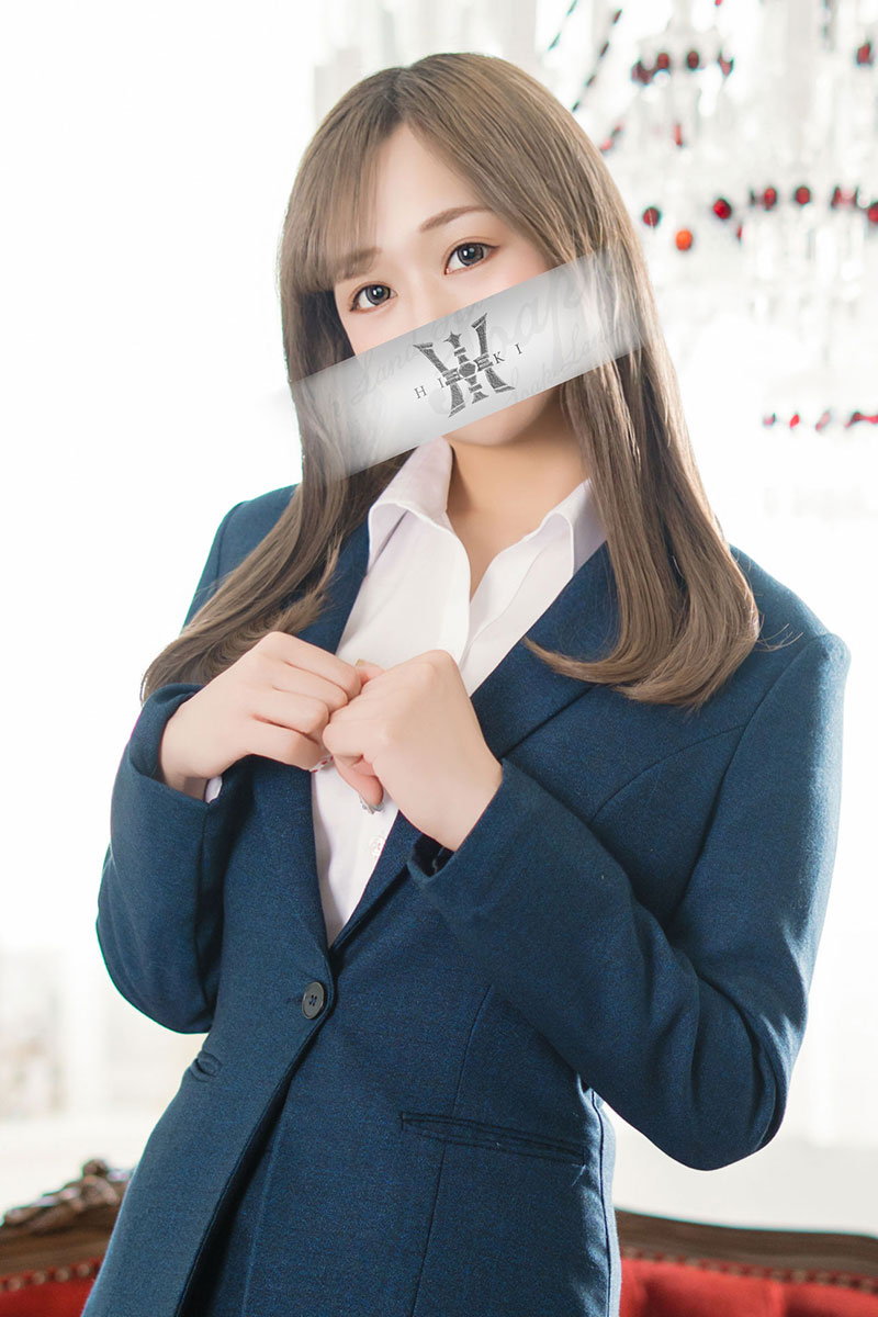 徳井 しおん写真